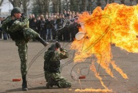 Как познакомиться с девушкой?